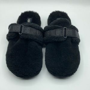 UGG All Gender- Fluff It Black Fluff Slippers